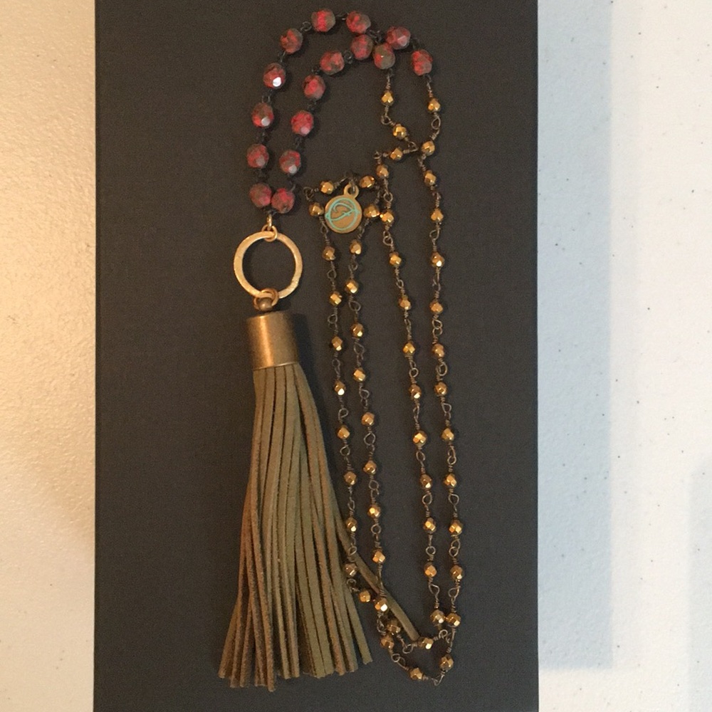 Fabulina Green Tassel Drop Necklace